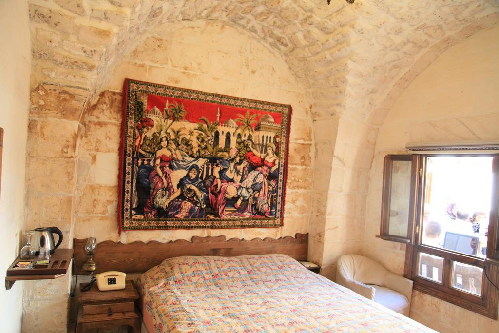 Turkmen Konagi Bed and Breakfast Sanlıurfa Rum bild
