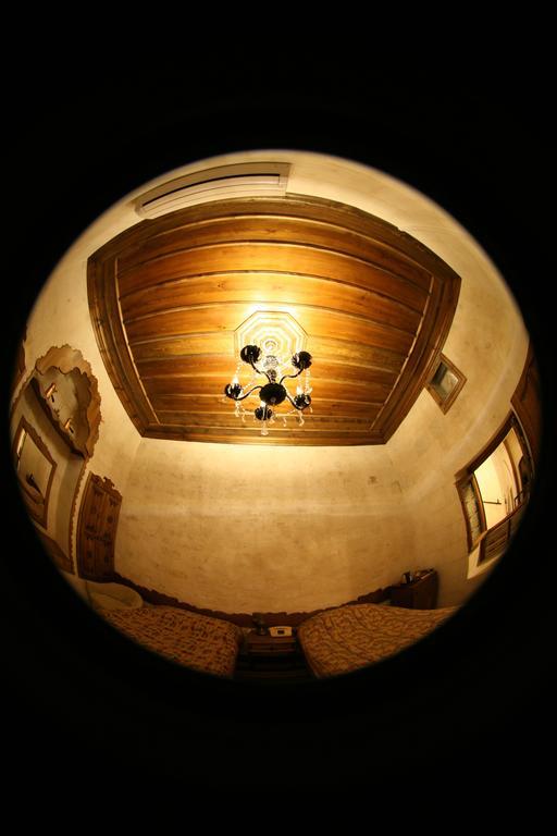Turkmen Konagi Bed and Breakfast Sanlıurfa Rum bild