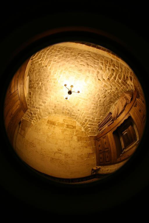 Turkmen Konagi Bed and Breakfast Sanlıurfa Rum bild
